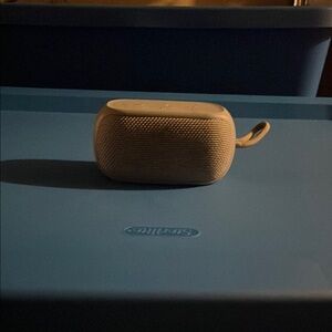 Compact Bluetooth Speaker - Beige